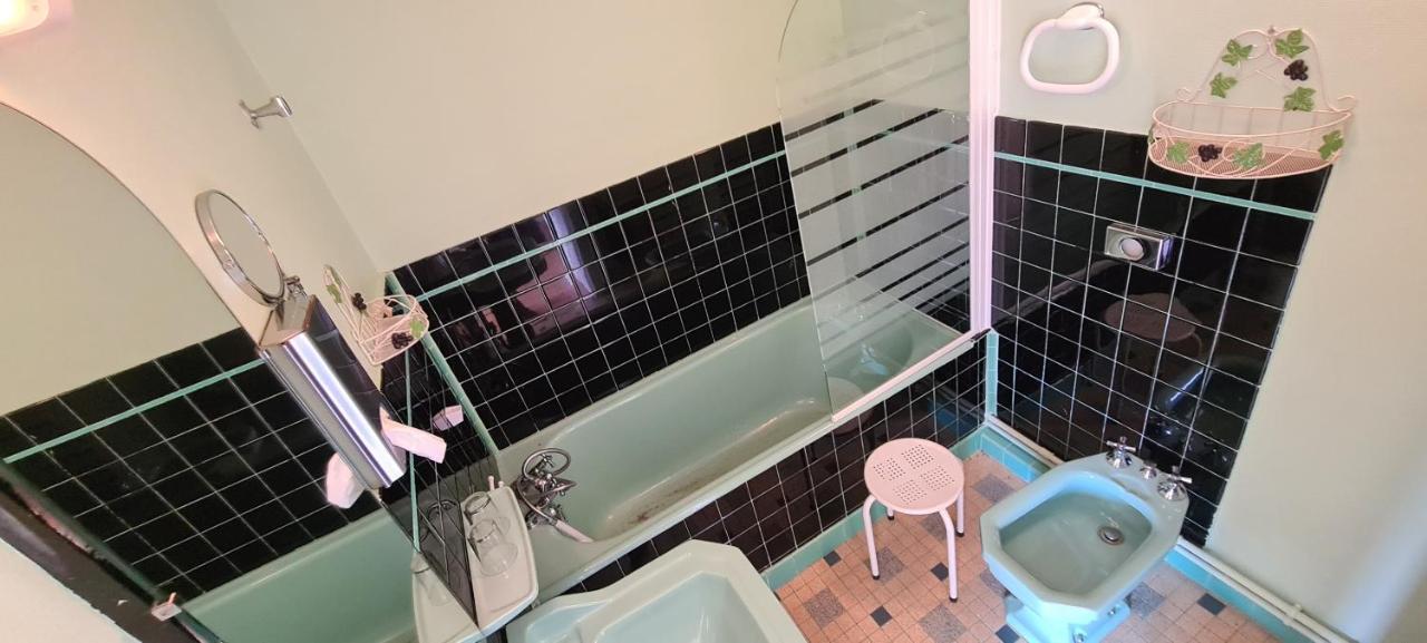 Garabit Hotel Anglards de Saint Flour Zimmer foto